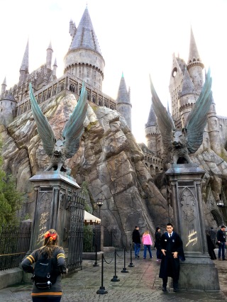 hogwarts wizarding world harry potter hollywood universal studios